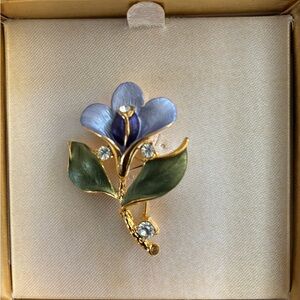 Vintage Elegant Purple Lavender Flower Brooch with Rhinestones